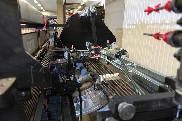 Gebruikt PICANOL OmniPlus-i-F-4-R-340