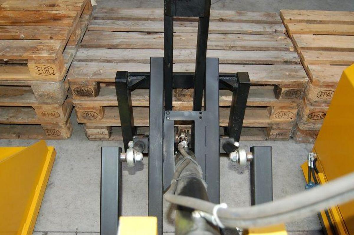 Gebruikt 2011 GIOVANELLI SEMOV. ELETTRON. TPT