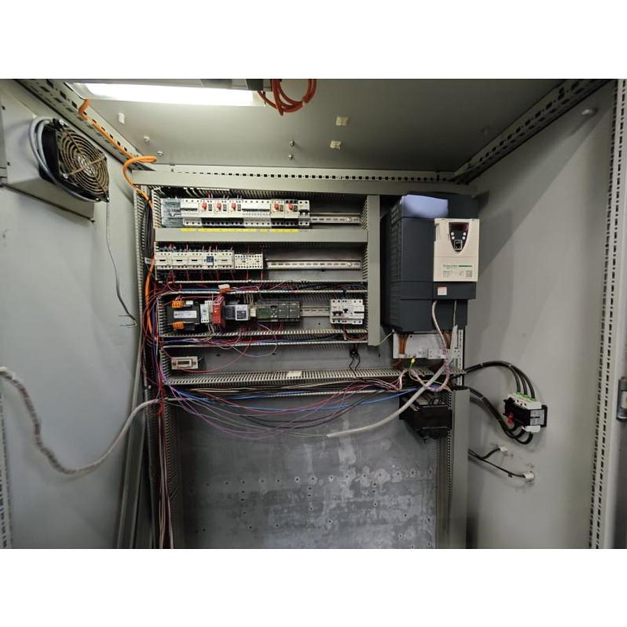 Gebruikt 1976 KUESTERS 222.17