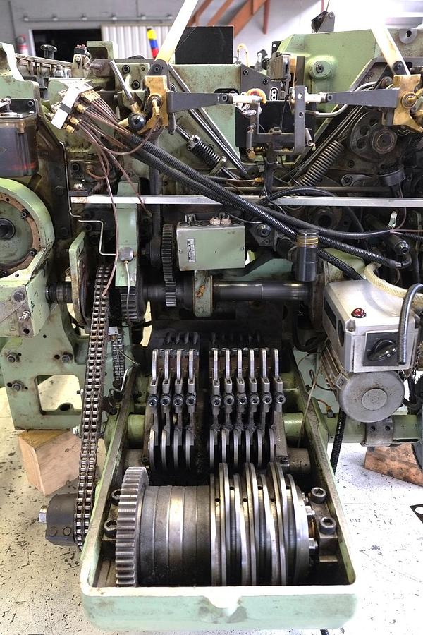 Gebruikt 1990 SULZER P7100-B220