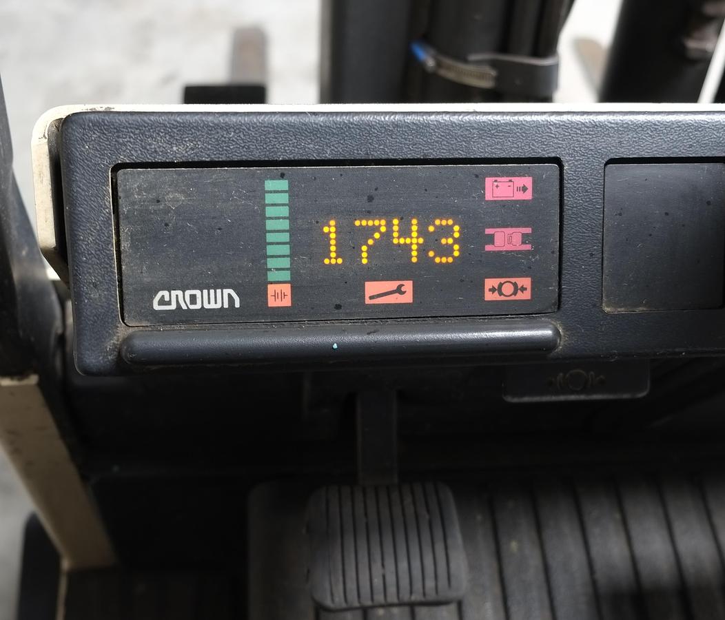 Gebruikt 1996 CROWN 2.5FPTT-4775