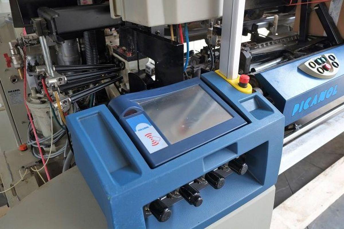 Gebruikt 2009 PICANOL OMNIplus800-4-J-190