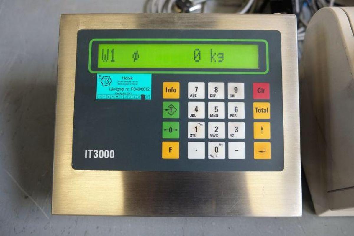 Used 2002 DELAERE IT3000