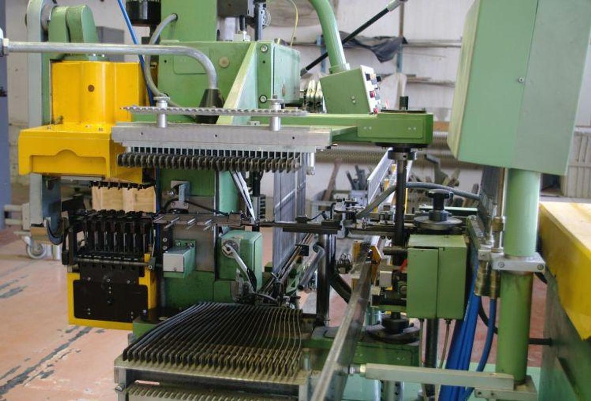 Gebruikt USTER-ZELLWEGER DELTA