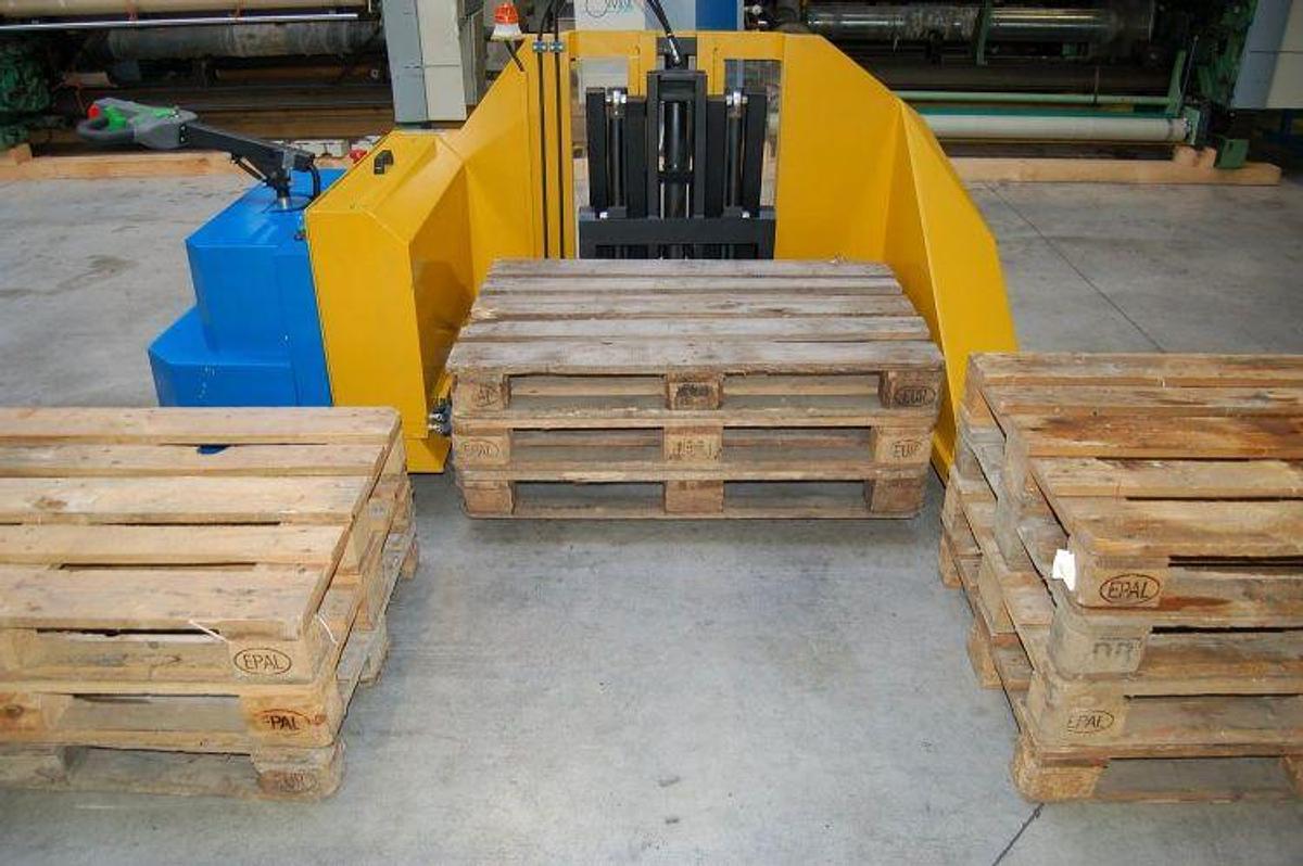 Gebruikt 2011 GIOVANELLI SEMOV. ELETTRON. TPT