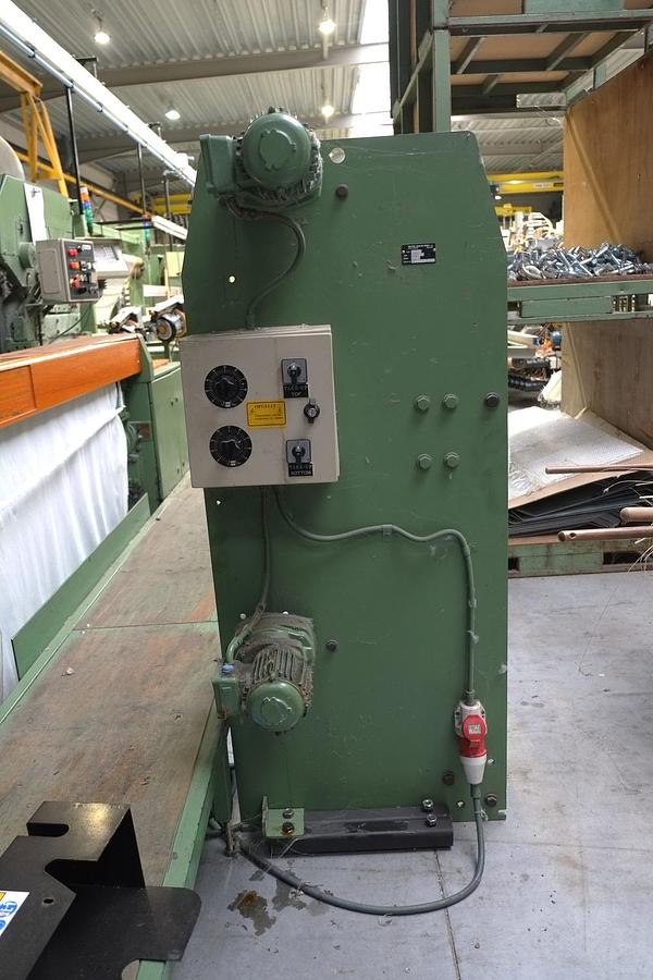 Gebruikt 2002 VAN DE WIELE VMM 22 175