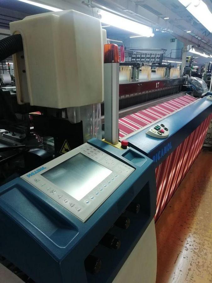 Gebruikt 2005 PICANOL OMNIplus800-2-P-250