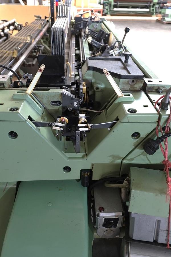 Gebruikt 1990 SULZER P7100-B220