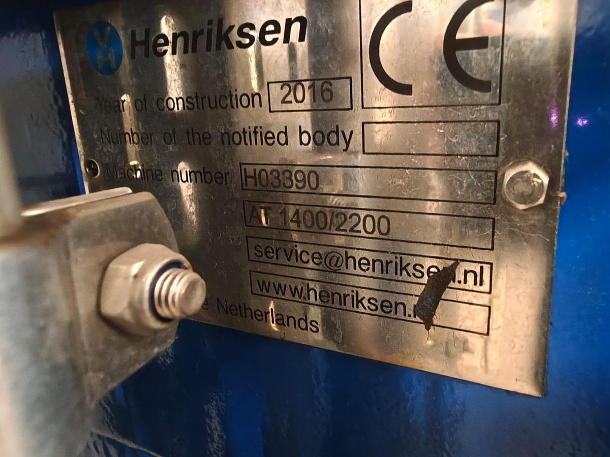 Gebruikt VALD HENRIKSEN AT1400/2200