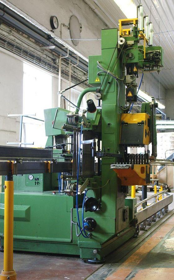 Gebruikt USTER-ZELLWEGER DELTA