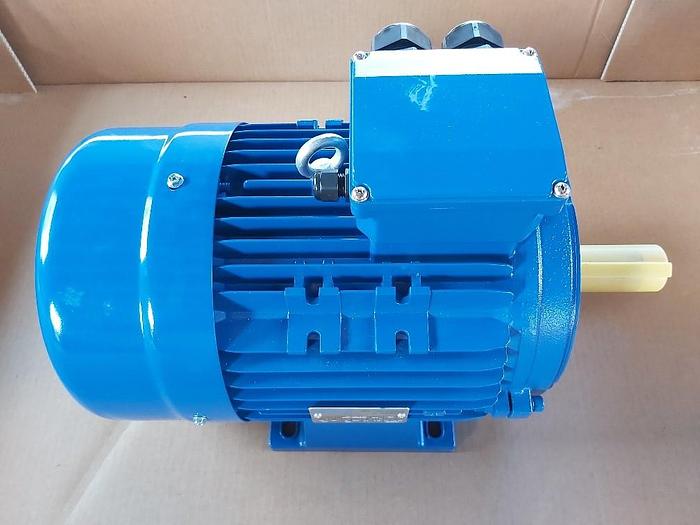 Energiespar Elektromotor mit Fuss, JSAA 132S1-2-IE3, 5,5 KW, 2920 rpm, Pfeiffer, neu -40%