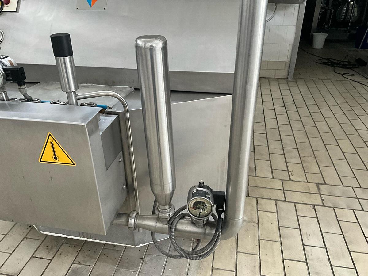 Used GEA NS3037 H homogenizer