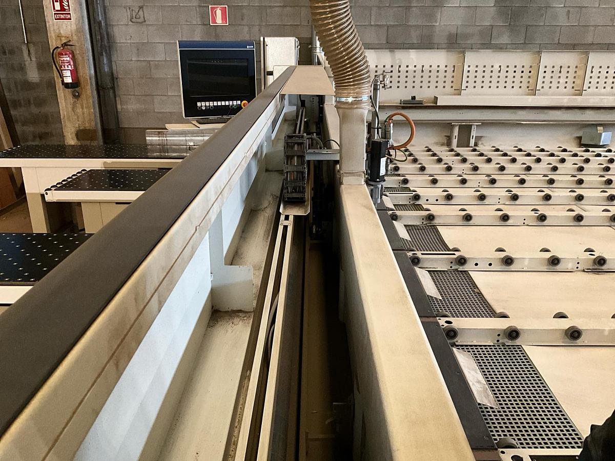 Used 2017 SCM Gabbiani GT2 115 Horizontal Beam Saw