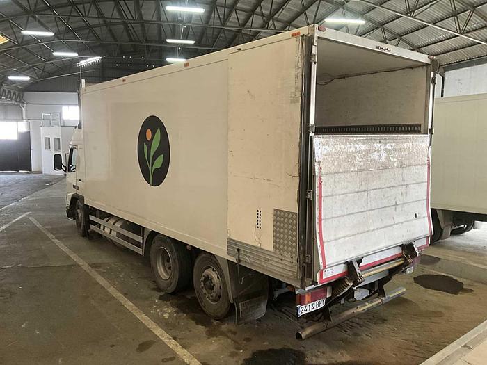 Used 2018 VOLVO FM12 62 DT-AG refrigerator truck for sale