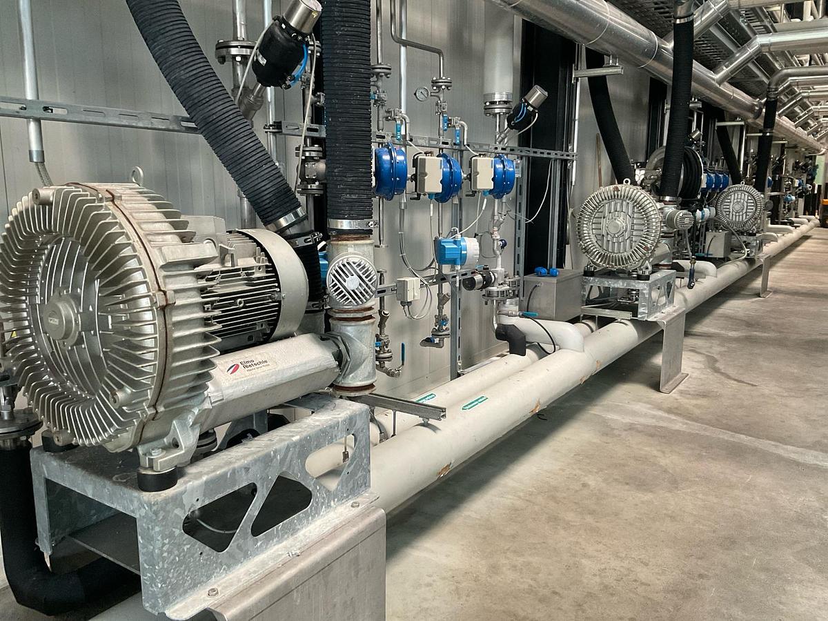Used 2012 Benninger / Kusters LT-TB-AR high speed continuous (wide fabric) pre washing installation