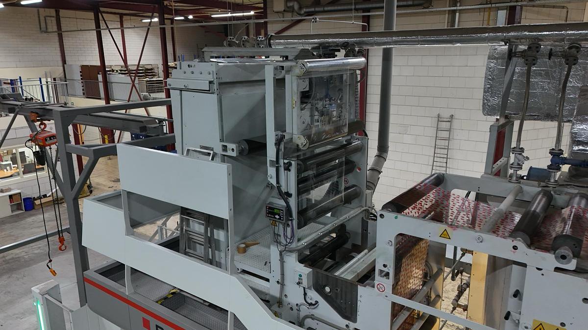 Used 2015 Bobst Rotomec 4003 1000/350/C 7-color rotogravure printing press