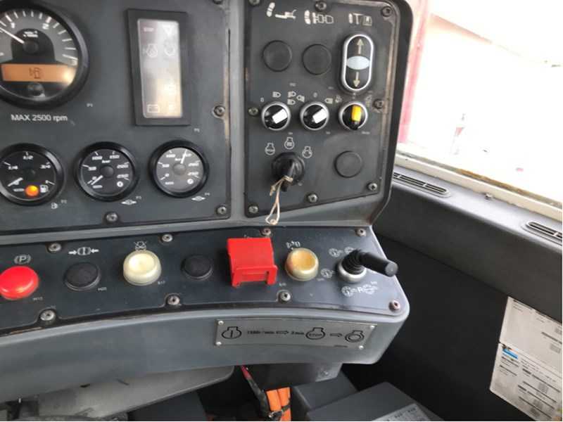 Used 2010 SANDVIK DT1130-SC tunnel jumbo drill rig