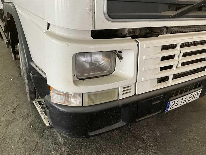 Used 2018 VOLVO FM12 62 DT-AG refrigerator truck for sale