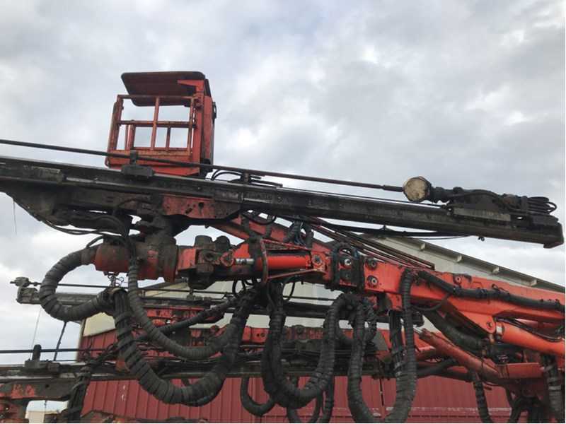 Used 2010 SANDVIK DT1130-SC tunnel jumbo drill rig