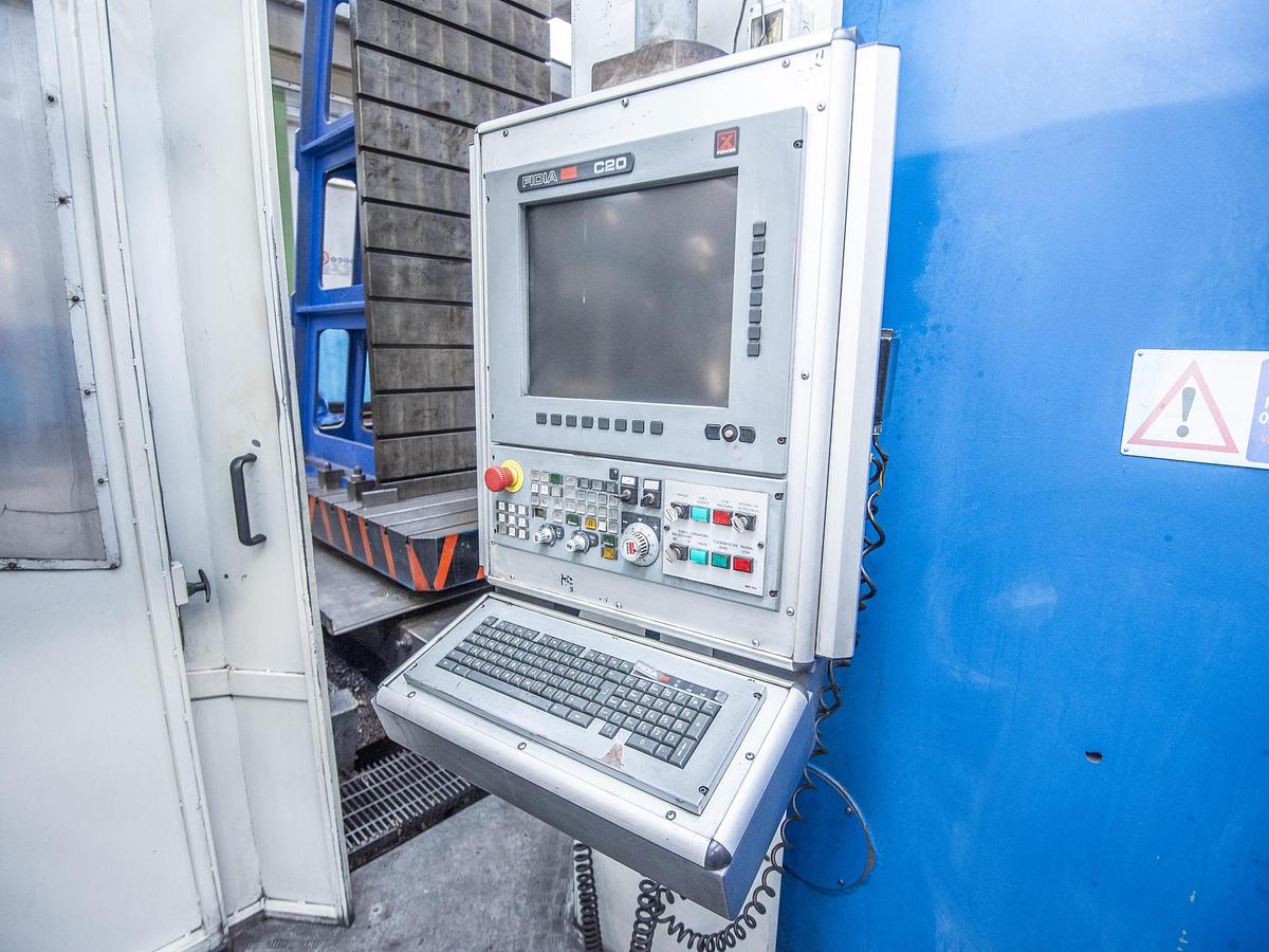 Used 2006 SACHMAN MP212 Horizontal Floor Type Boring Milling Machine