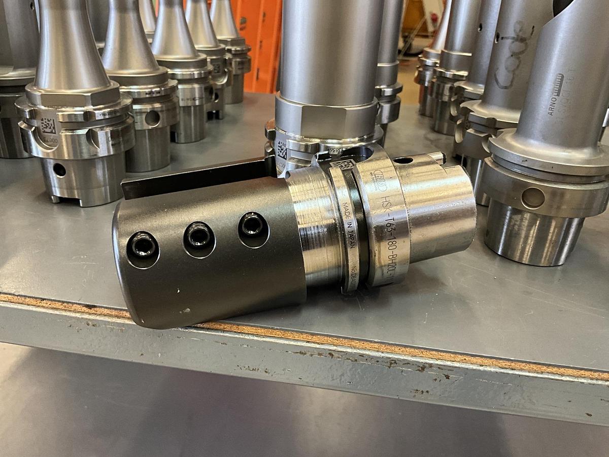 Used Various BIG DAISHOWA Toolholders