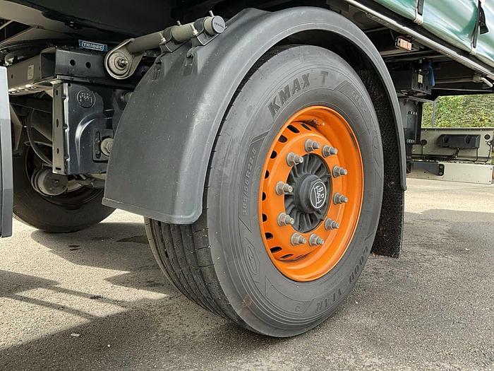 Used 2018 KRONE SD 27 Semi-Trailer