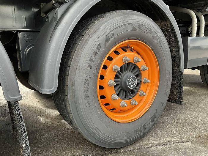 Used 2018 KRONE SD 27 Semi-Trailer