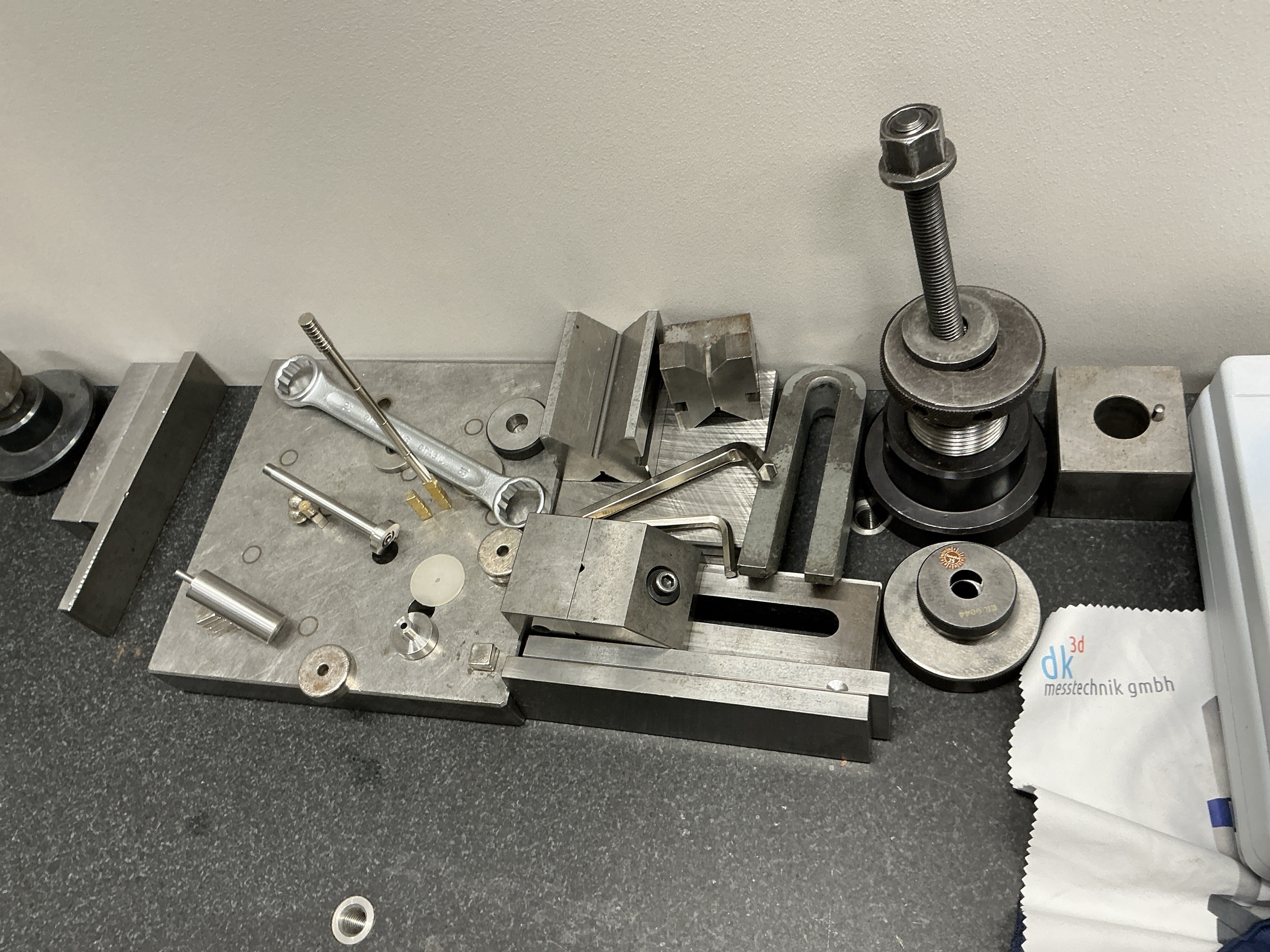 Used 2007 Zeiss CONTURA G2 10/12/6 CNC Coordinate Measuring Machine