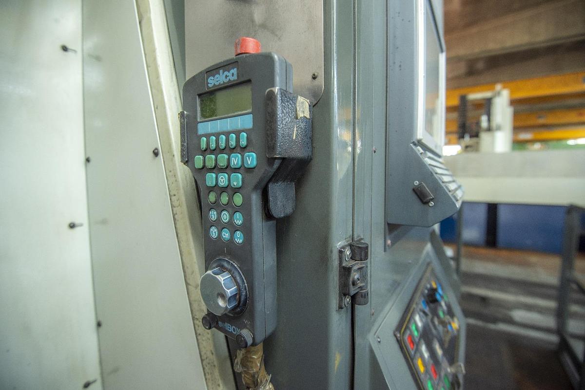 Used FPT RONIN M60 MOVING COLUMN MILLING MACHINE