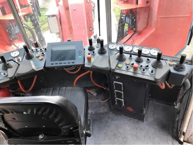 Used 2010 SANDVIK DT1130-SC jumbo drill rig