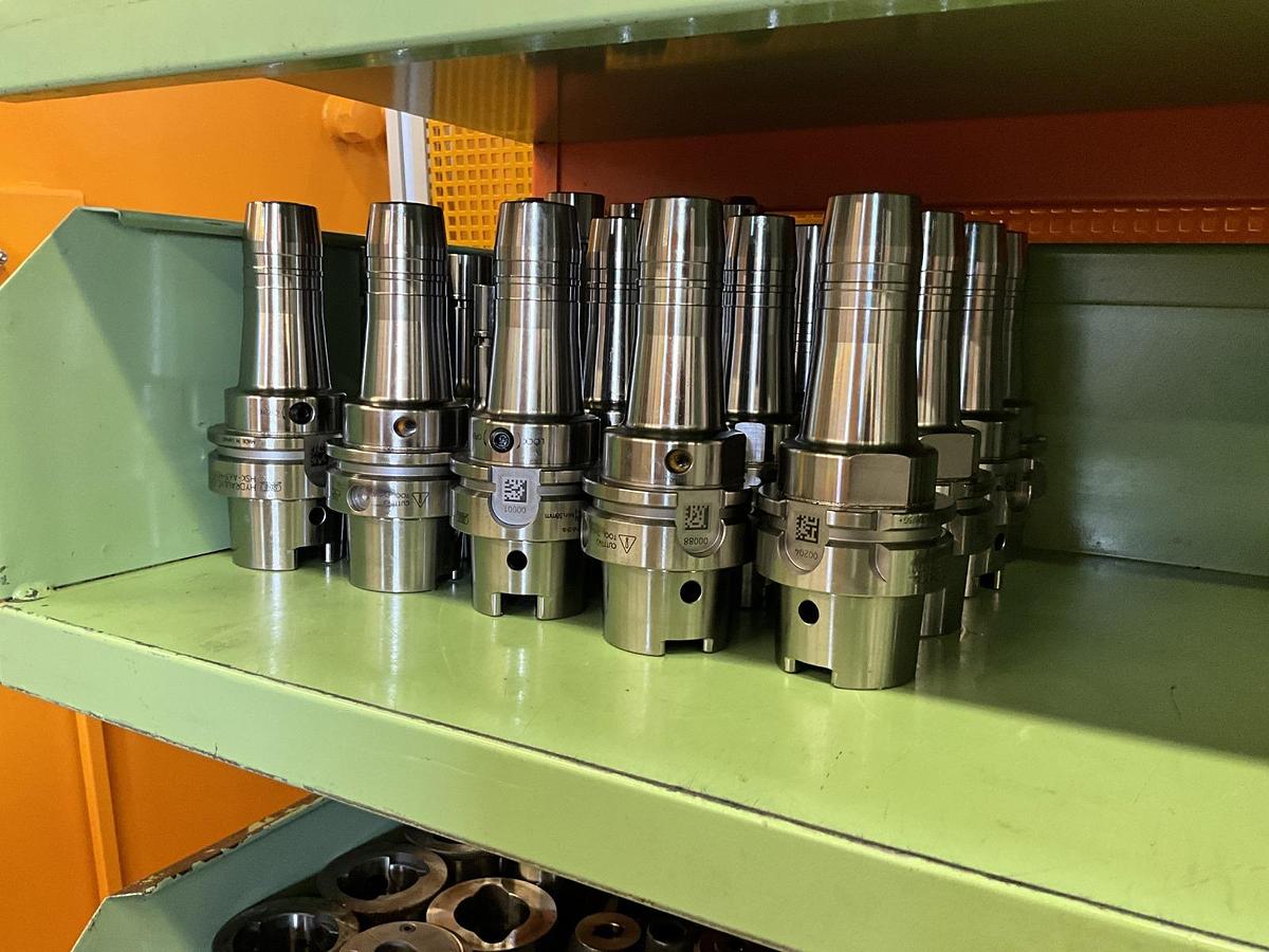 Used Various BIG DAISHOWA Toolholders