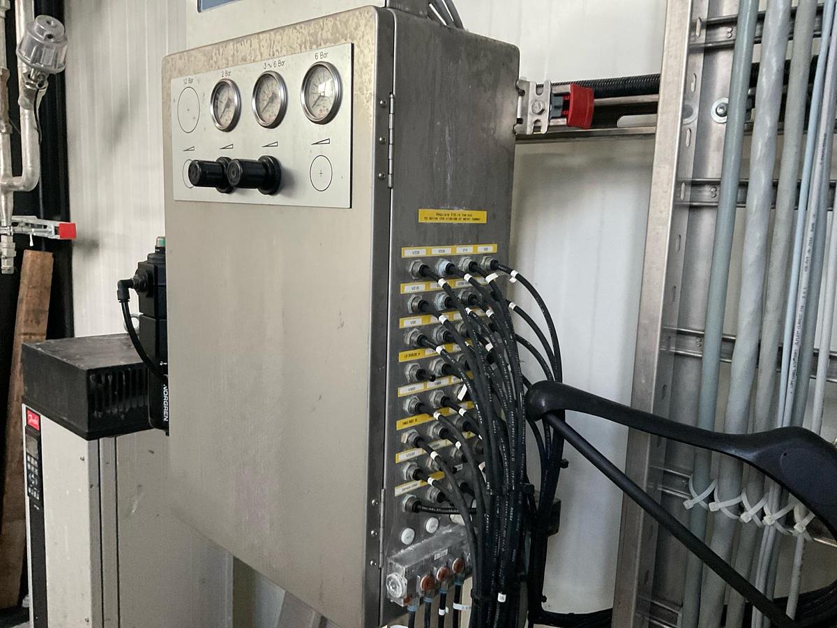 Used 2014 Fong’s ECO-8-D1T single l-shape full stainless steel tubular HT fabric dyeing installation