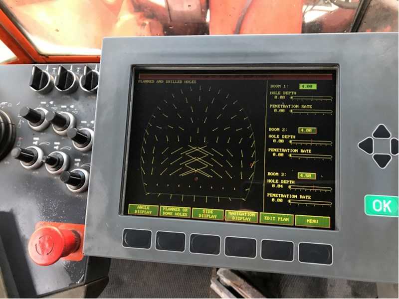 Used 2000 TAMROCK AXERA T12 DATA-3.15 tunnel jumbo drill rig