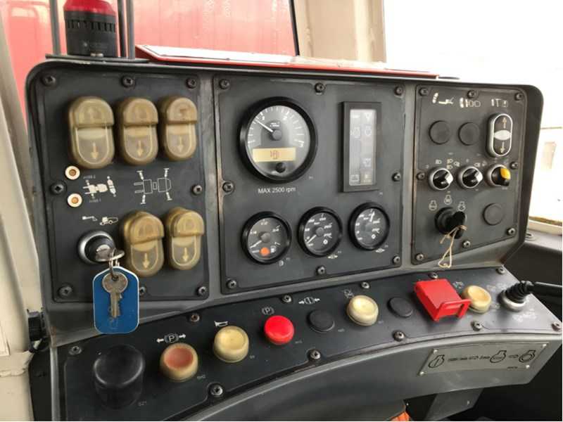 Used 2010 SANDVIK DT1130-SC tunnel jumbo drill rig