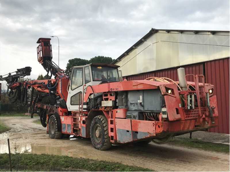Used 2010 SANDVIK DT1130-SC tunnel jumbo drill rig