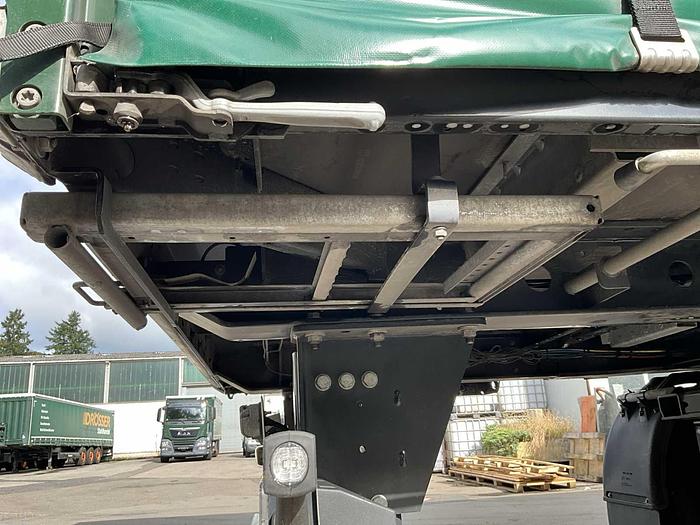 Used 2018 KRONE SD 27 Semi-Trailer