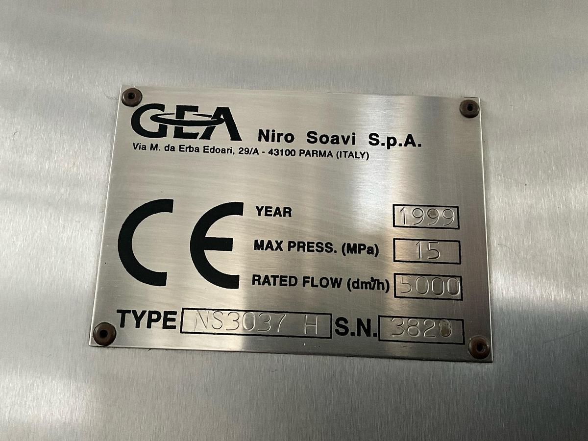 Used GEA NS3037 H homogenizer