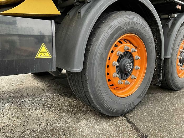 Used 2018 KRONE SD 27 Semi-Trailer