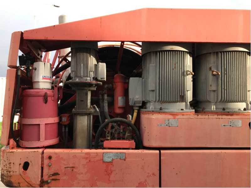 Used 2010 SANDVIK DT1130-SC jumbo drill rig