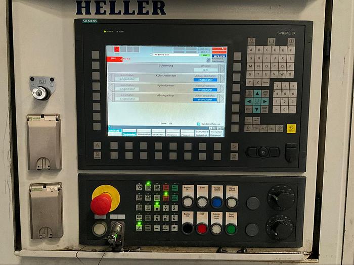 Used 2009 HELLER MCT 10 CNC Machining Center