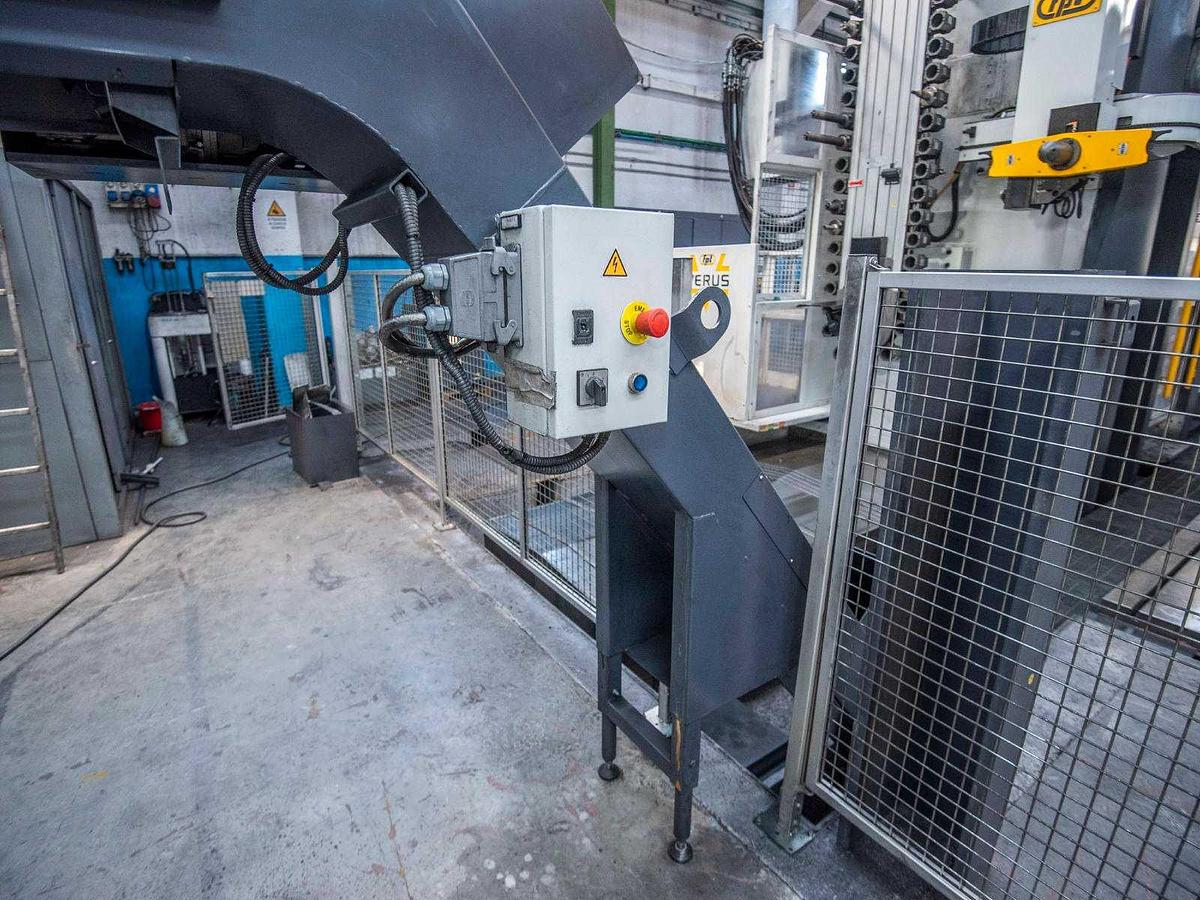 Used 2018 FPT VERUS CNC boring milling machine