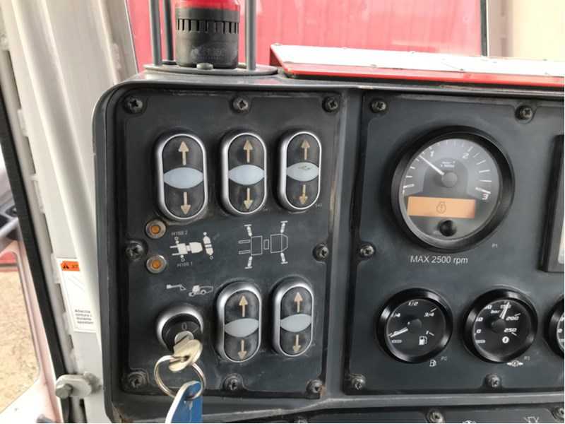 Used 2010 SANDVIK DT1130-SC jumbo drill rig