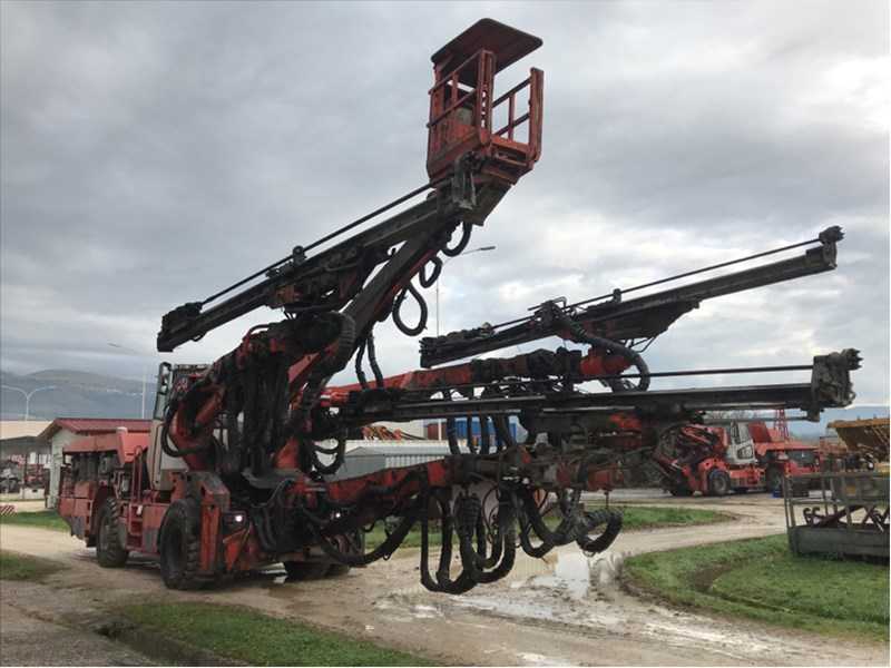Used 2010 SANDVIK DT1130-SC tunnel jumbo drill rig
