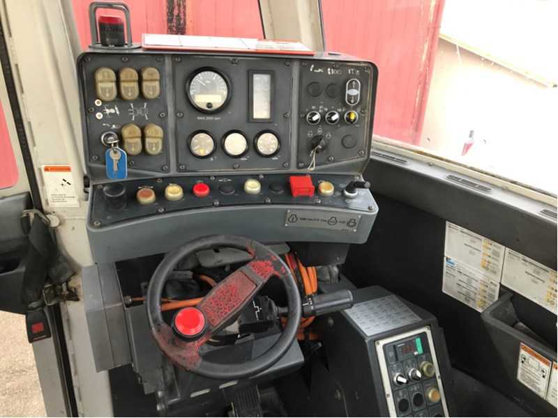 Used 2010 SANDVIK DT1130-SC tunnel jumbo drill rig