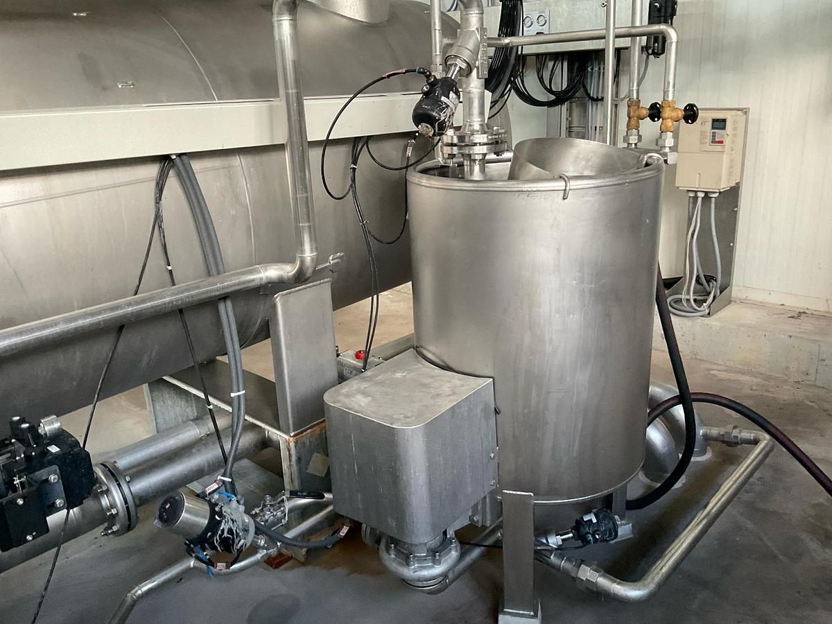 Used 2014 Fong’s ECO-8-D1T single l-shape full stainless steel tubular HT fabric dyeing installation