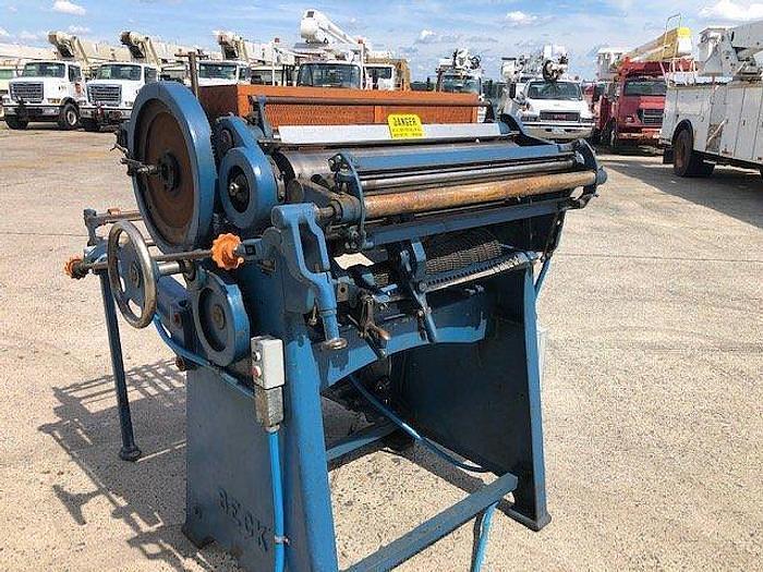 Used 36" Beck sheeter shafted unwind
