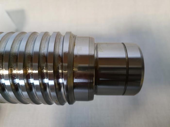 Geschliffener Präzisions Kugelgewindetrieb, D63mm, 1730mm, Kuhn, neu