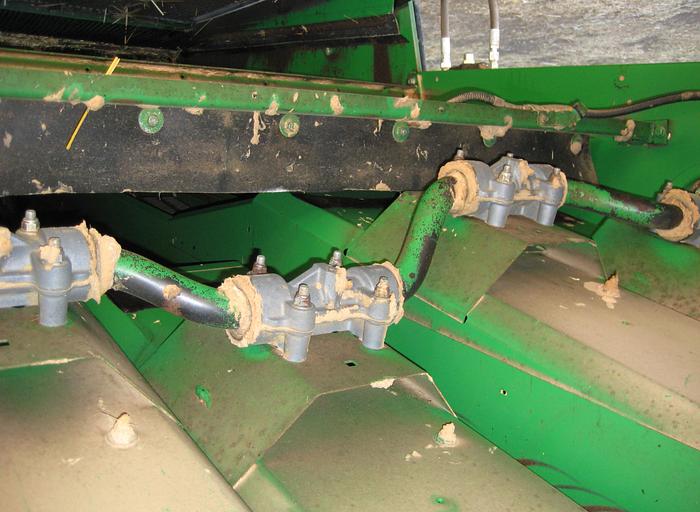 Used John Deere 9600 Combine ***Newly refurbished***