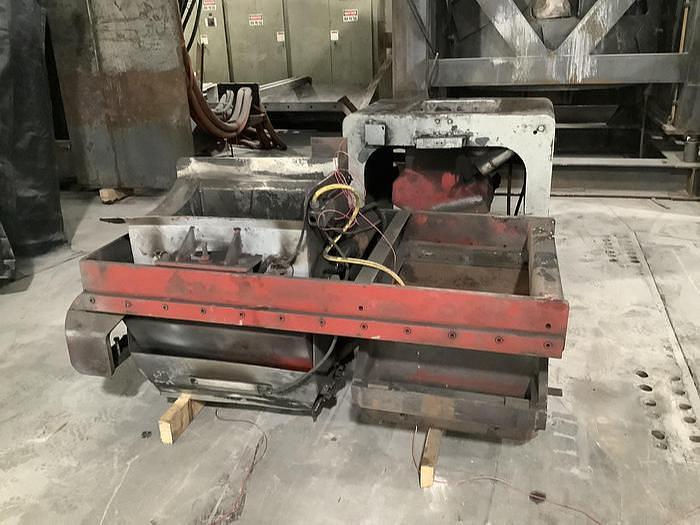 Used 1986 HUNTER HMP-20C AUTOMATED MOLDING MACHINE (Sale Pending)