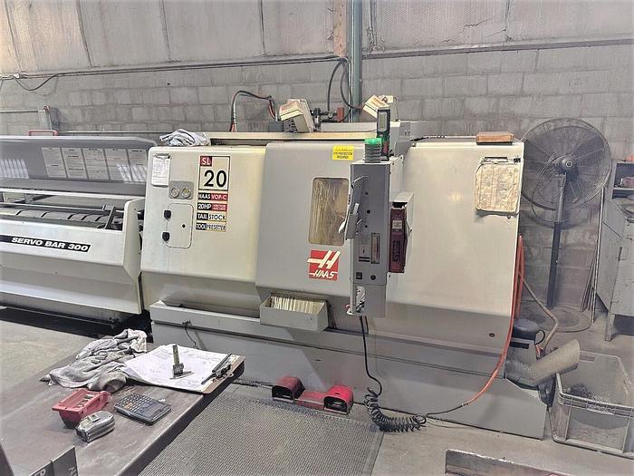 Used 2004 Haas SL-20T with Haas Servo 300 Barfeeder